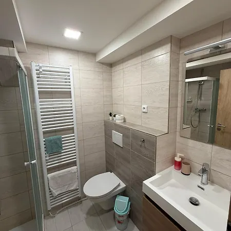 Ve Mlyne - - Koprivna Aparthotel 3*