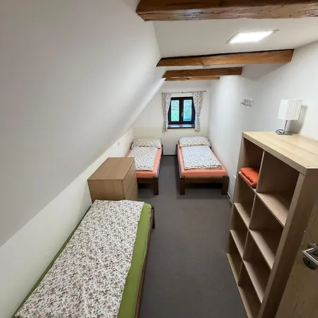 Ve Mlýně - - Kopřivná Apartahotel